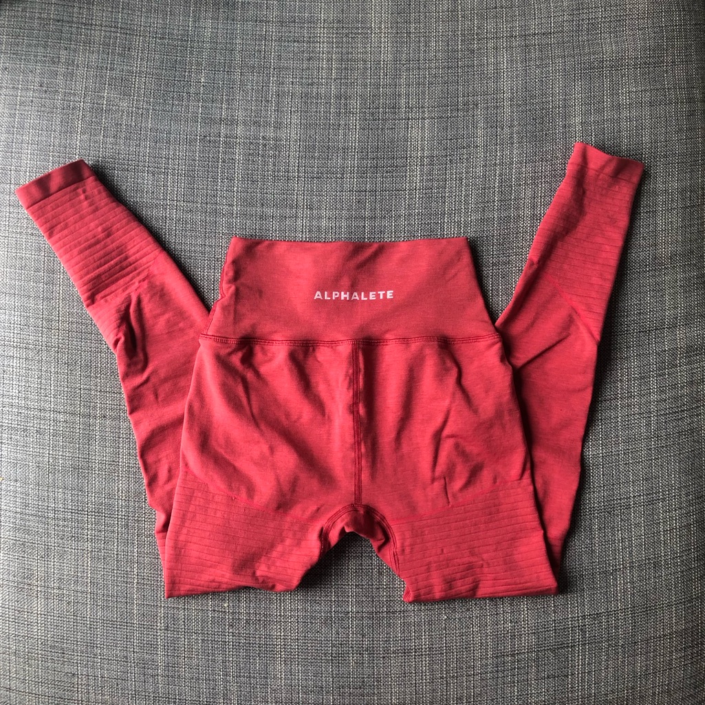Alphalete Legging Cherry Red
